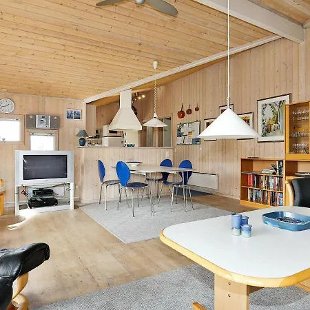 Five-bedroom Holiday In Graested 2 בית נופש Udsholt Sand
